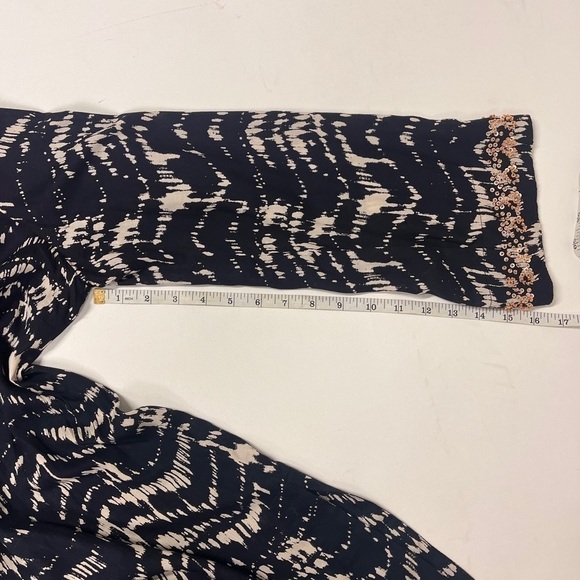Soft Surroundings Navy Blue White Abstract Tunic with Bead Embellishment, Sz. XL - Picture 8 of 12